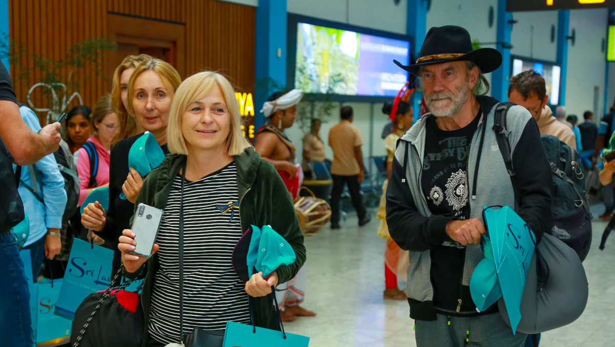 Sri Lanka tourist arrivals exceed last year by Dec 21 despite Ditwah