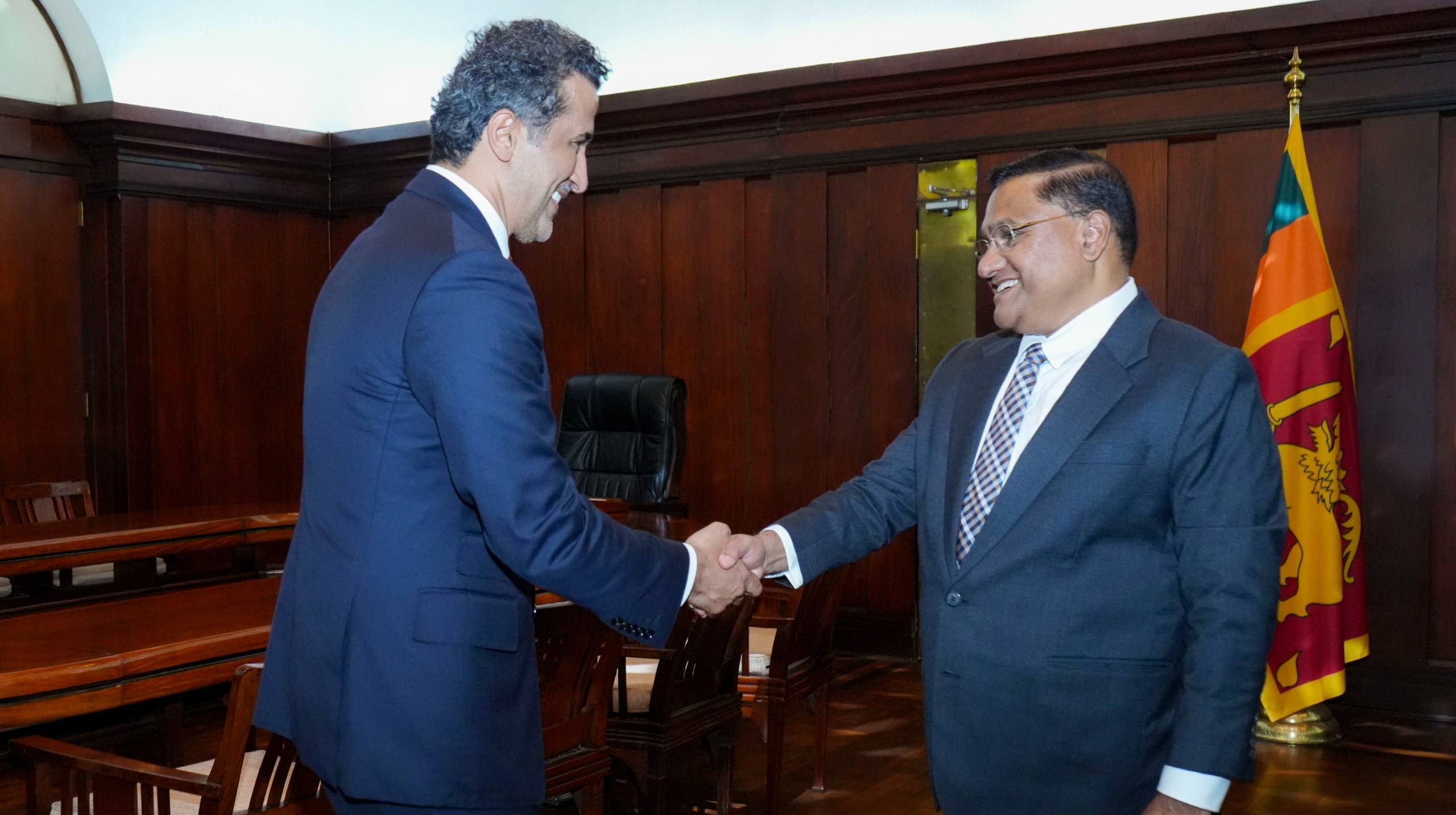 Sri Lanka, UAE Foreign Ministers focus on economic, investment corporation