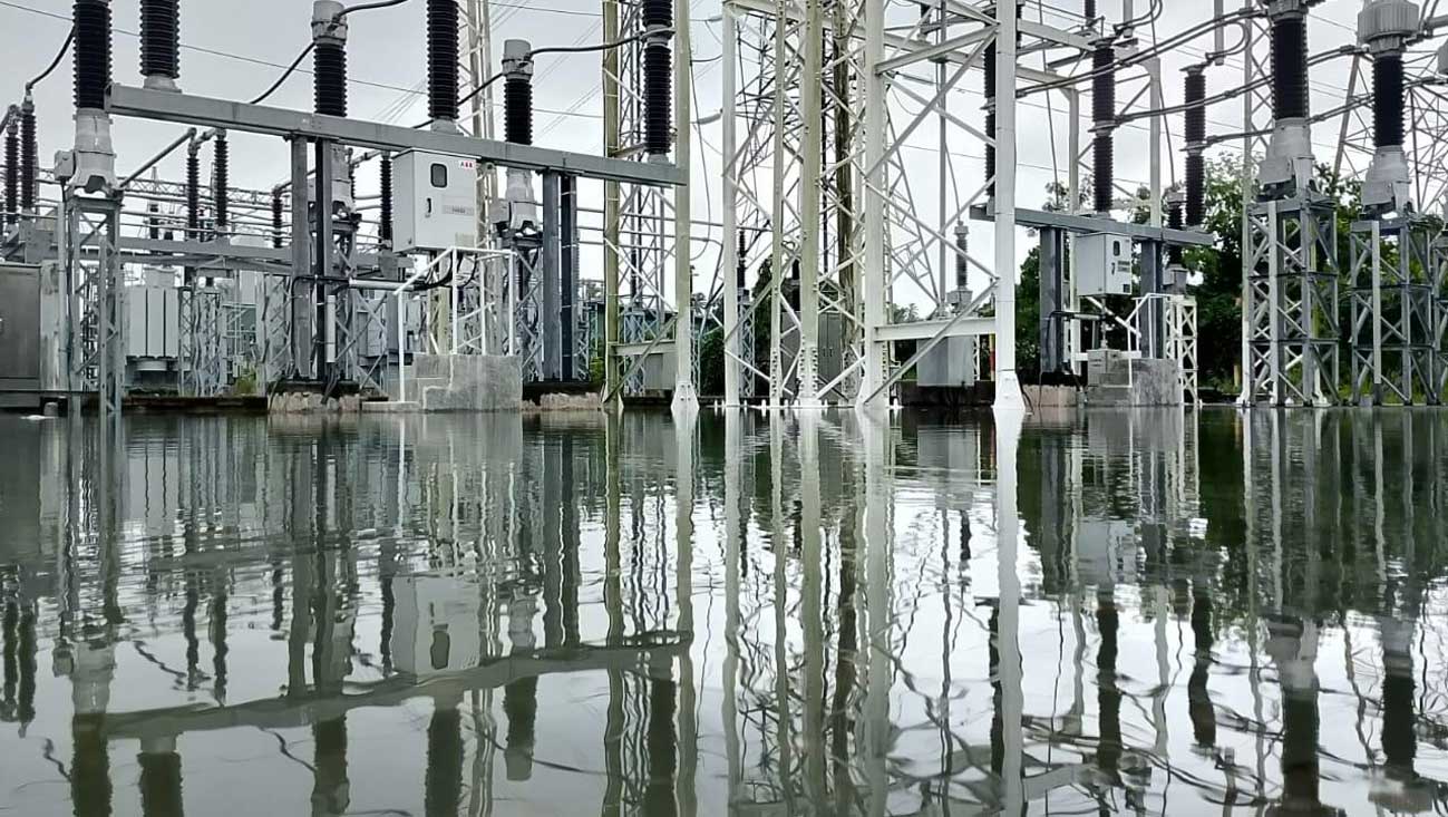 Cyclones Ditwah drives 55-pct of Sri Lanka electricity consumers in darkness